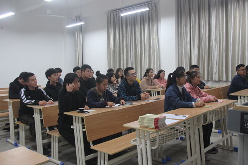心理健康教育與咨詢中心舉行2017級心理委員培訓開班儀式