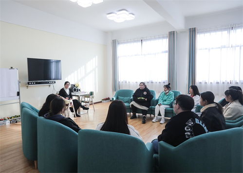 我校省級心理健康教育與咨詢示范中心復(fù)驗工作完成